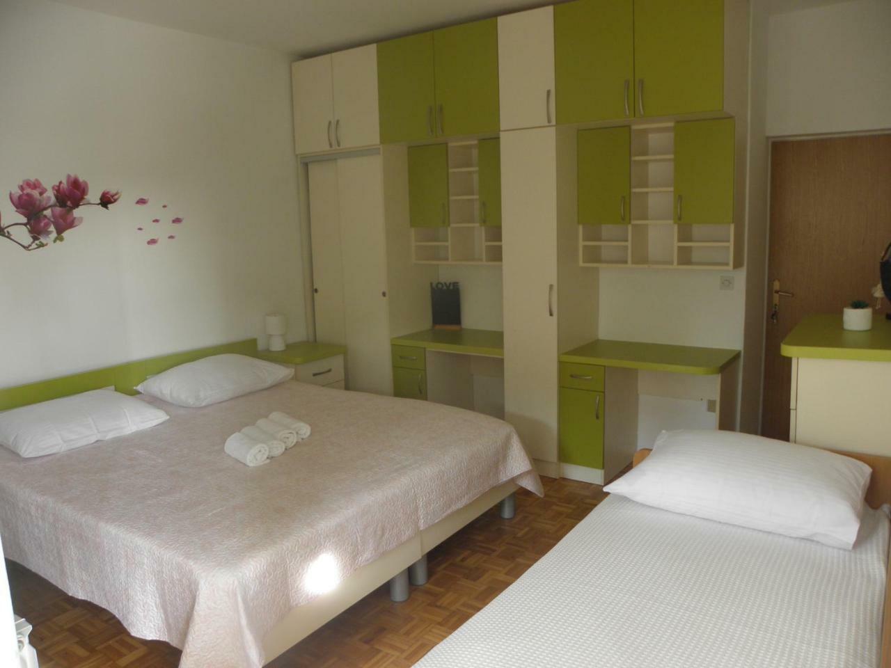 Apartman Ive Starigrad Exterior photo
